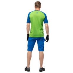 Norrøna Fjørå Wool T-Shirt - Radtrikot 12 Norrøna Fjørå Wool T-Shirt - Radtrikot -Trail Fit Store norroena fjoeraa wool t shirt radtrikot detail 4